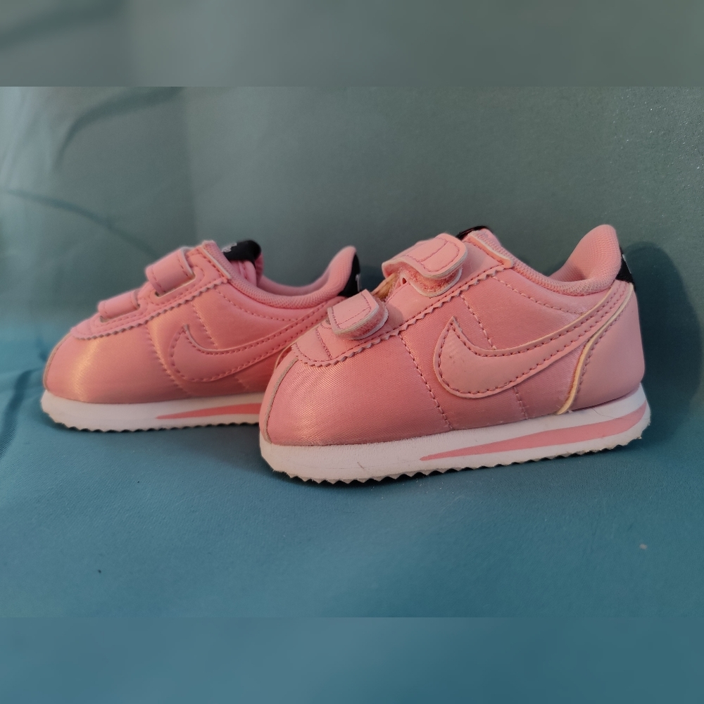 Nike Cortez Sneakers